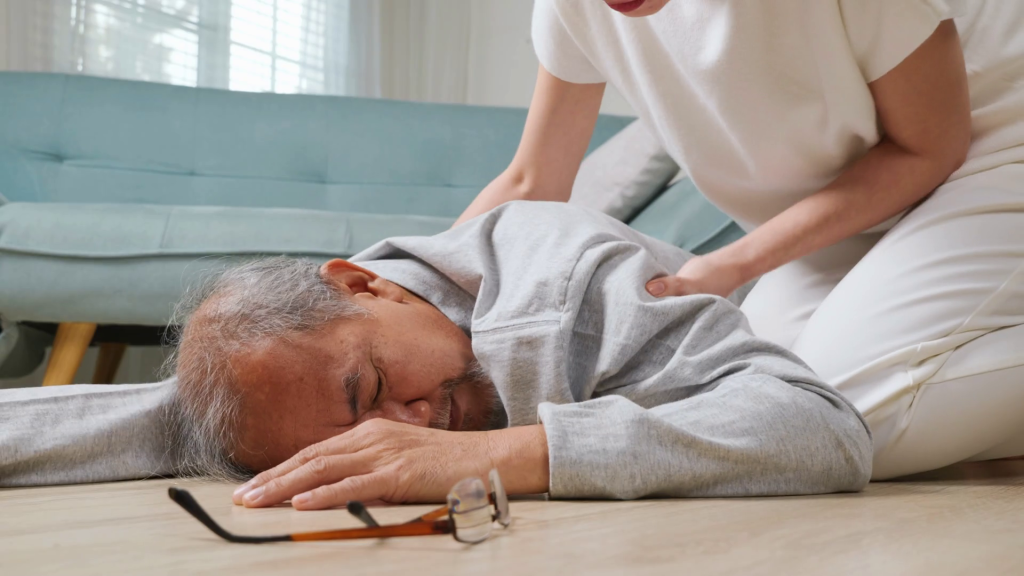 Đột quỵ là gì? Vì sao người cao tuổi cần đặc biệt cảnh giác?